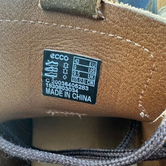 ECCO Crepetray Brown Suede Lace Up Chukka Boots 200364 05283 US 9 - Picture 14 of 14